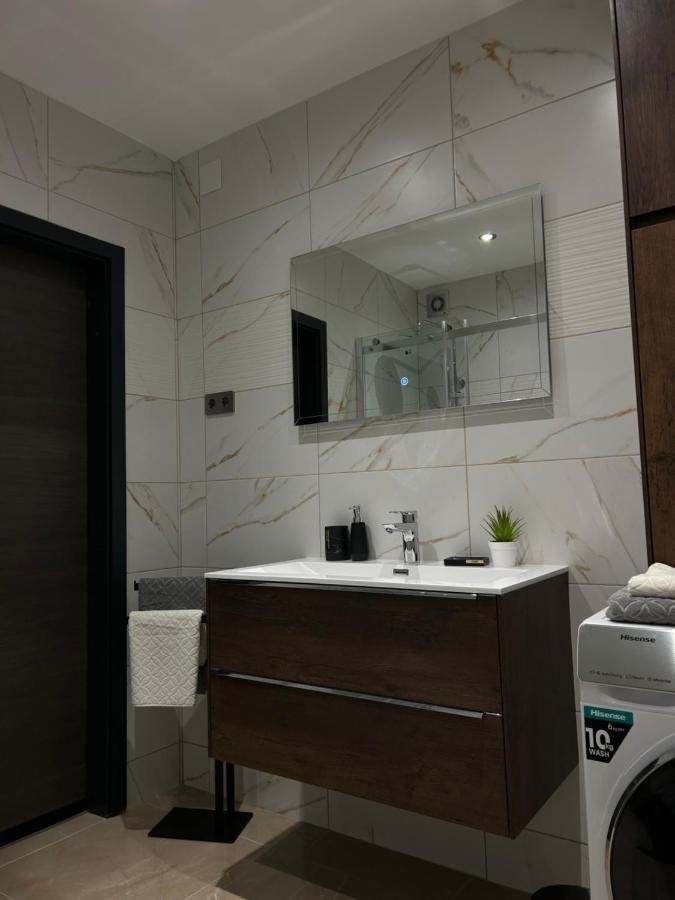 Apartman Nika 茨里克韦尼察 外观 照片